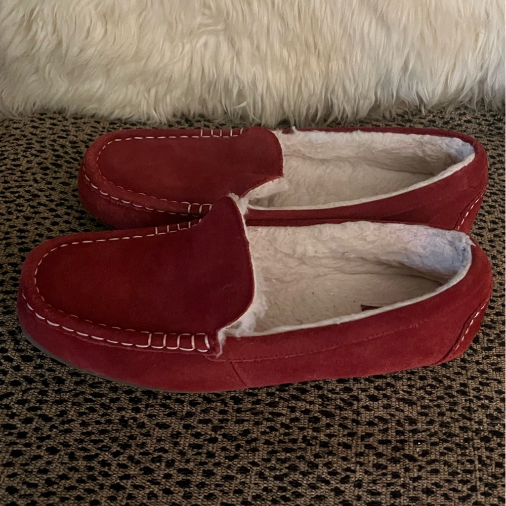 Kookaburra by UGG sherpa lined slippers - maroon - size 11